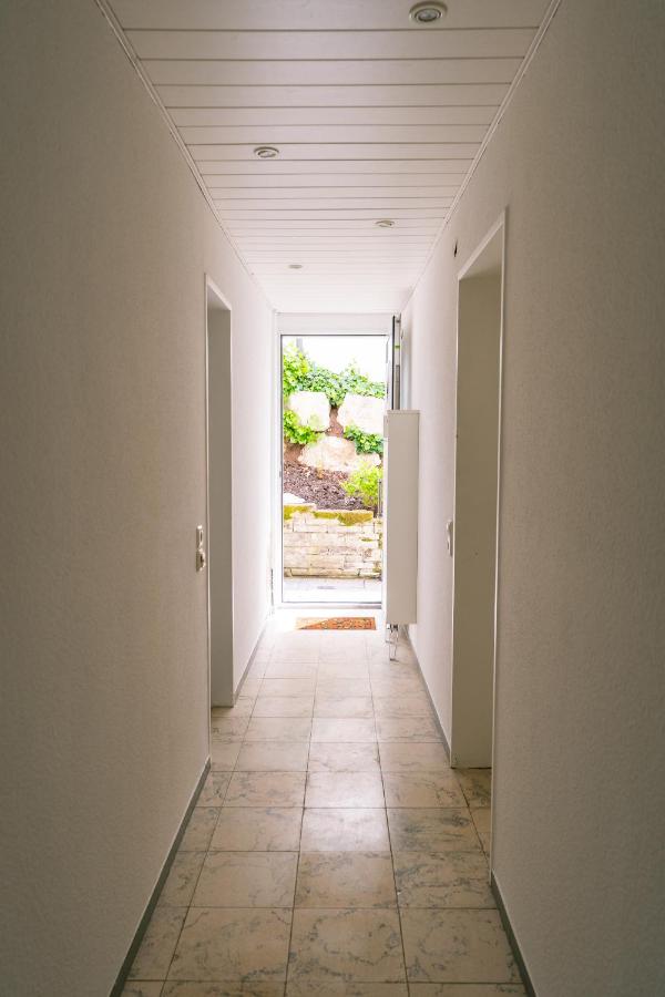 Ruhige Auszeit am Ortsrand - modern und gemütlich - Ferienwohnung Althütte