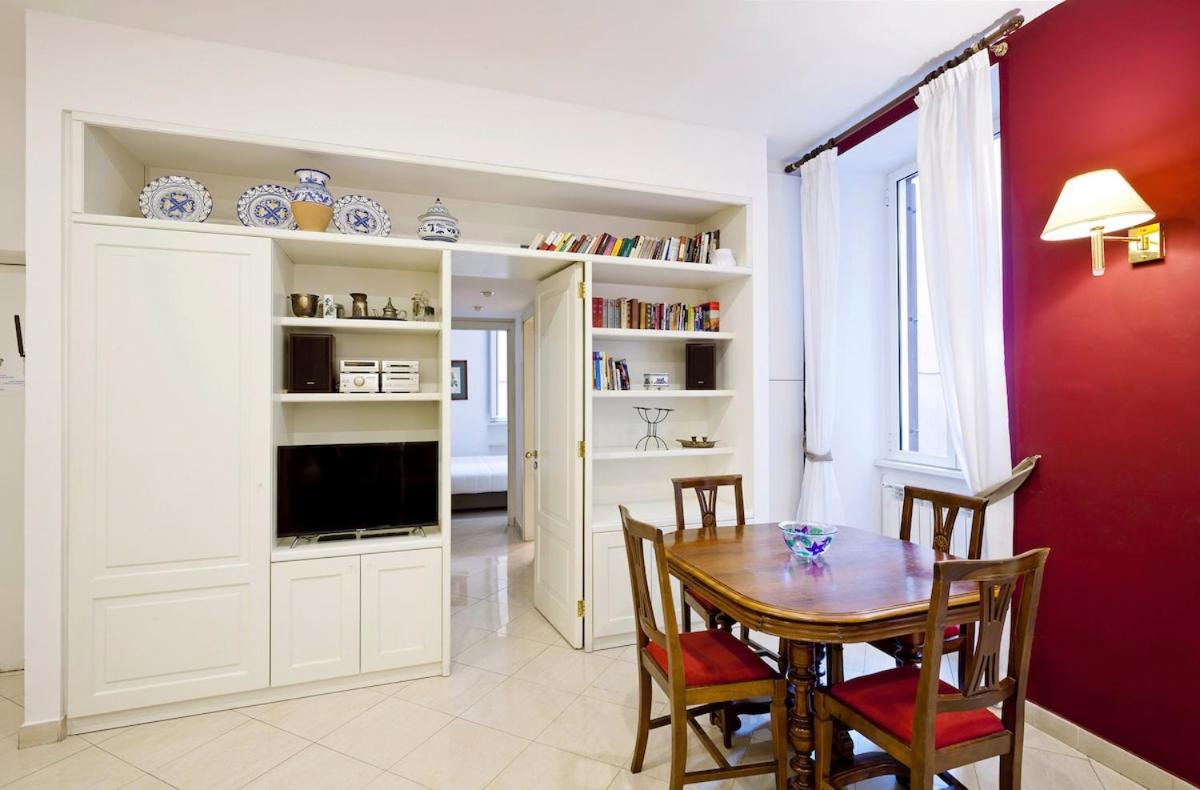 Close to the Pantheon - B&B Roma