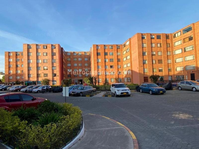 Apartamento cerca al Aeropuerto - Chambres d’hôtes Bogota
