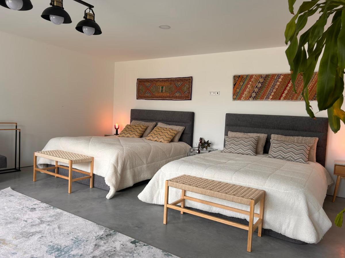 Vierpersoonskamer met Eigen Badkamer