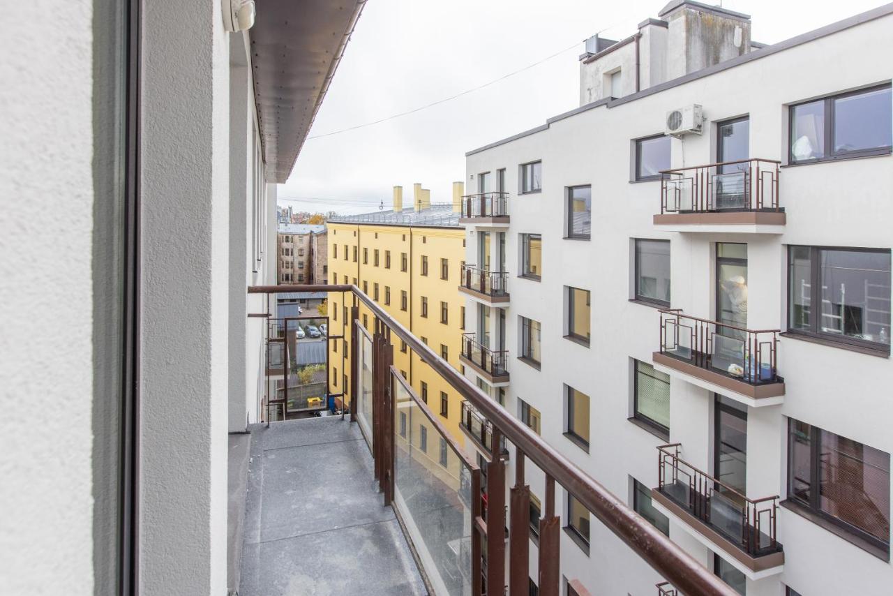 Cheerful & Modern city studio apartments in Riga Town Center - Chambres d’hôtes Riga