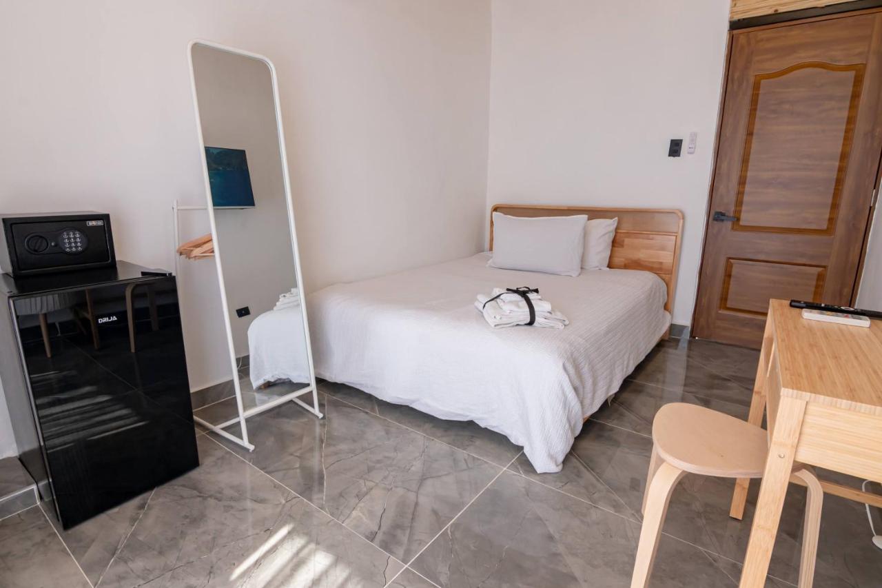 Deluxe Double Room with Balcony and Sea View