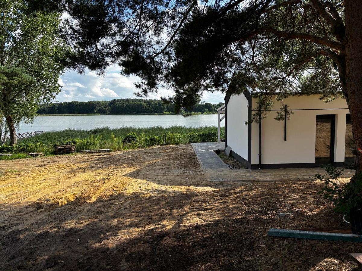 Dom nad jeziorem Winna Górka - B&B Miastko