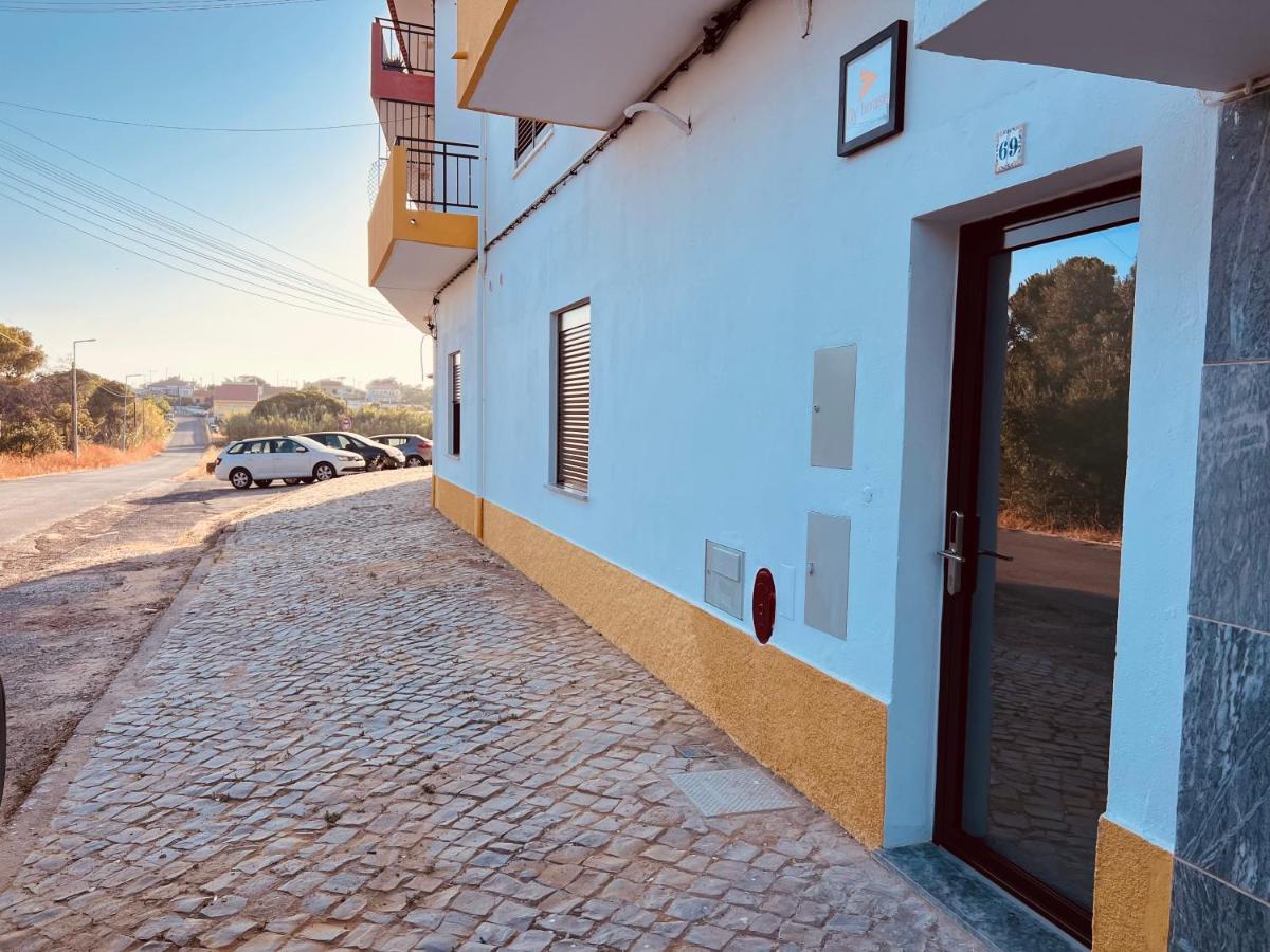 Fly House Faro - Bed and Breakfast Faro