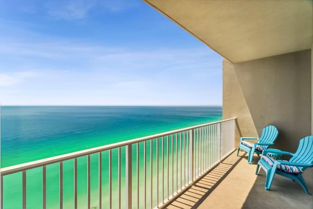 Ocean Front Condo 29th Floor - Must be 25 to Book - B&B Panama City Beach