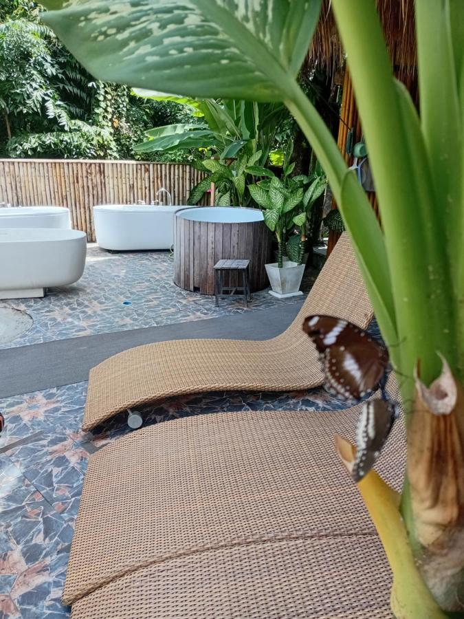 Sauna Patong Bar - B&B Ban Na Nai