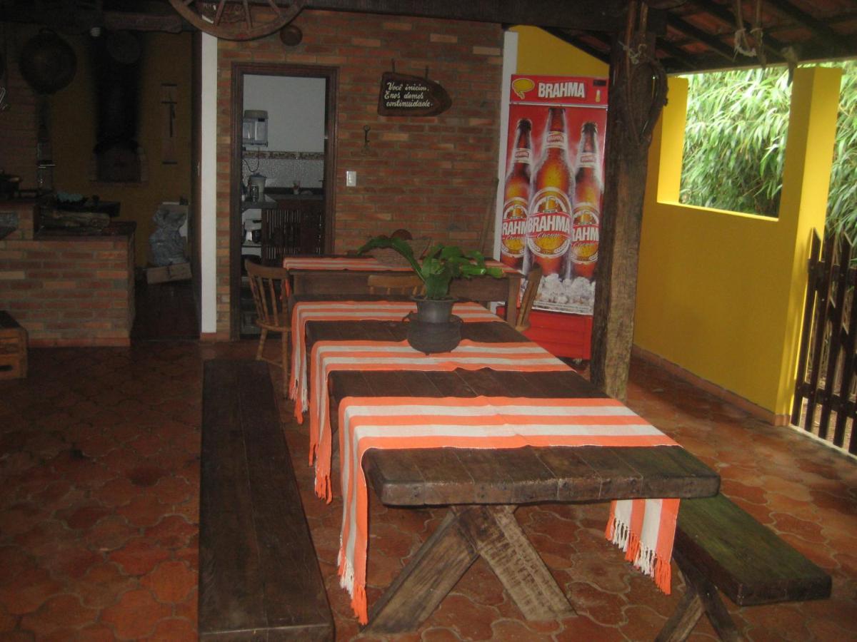 Pousada Recanto dos Pinheiros - B&B