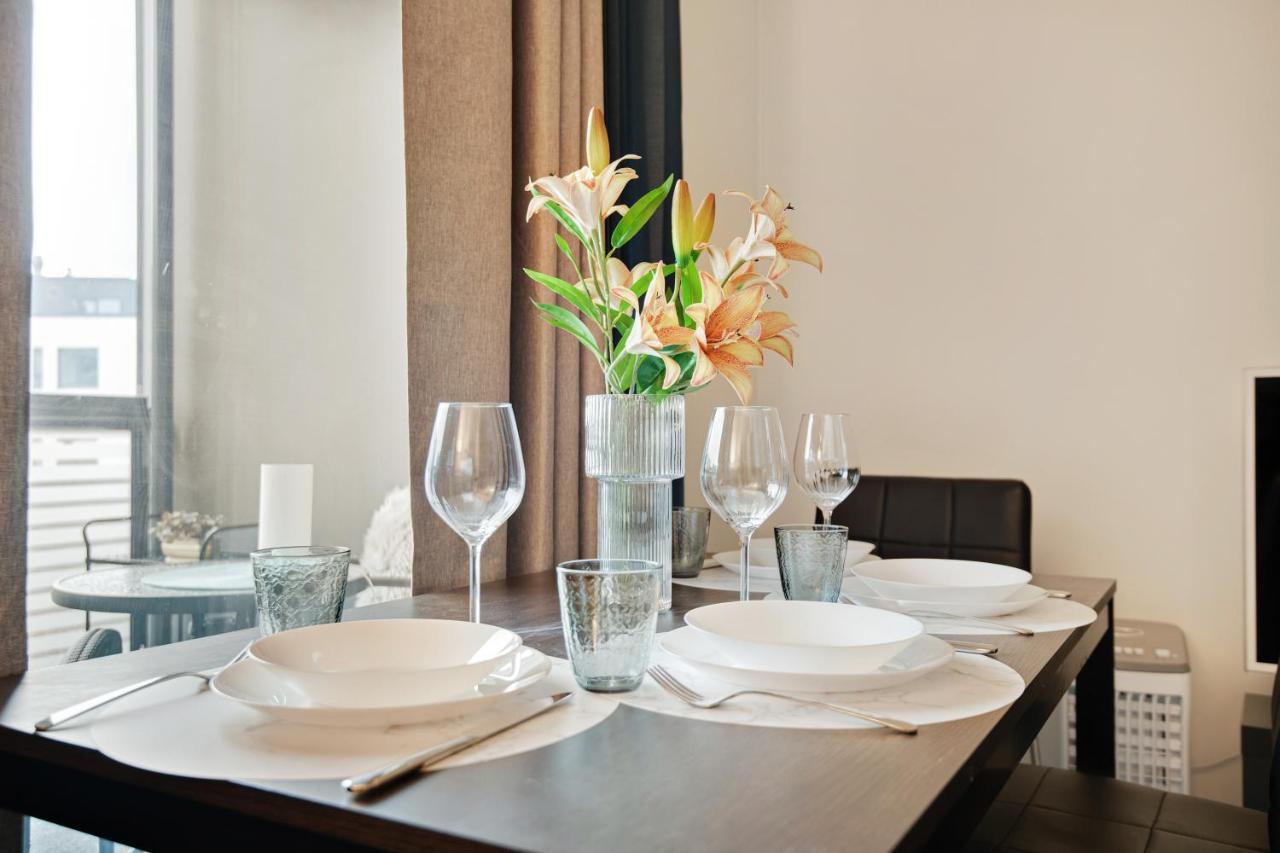 Kivis Modern Studio near Train Mall & Airport - B&B Vantaa