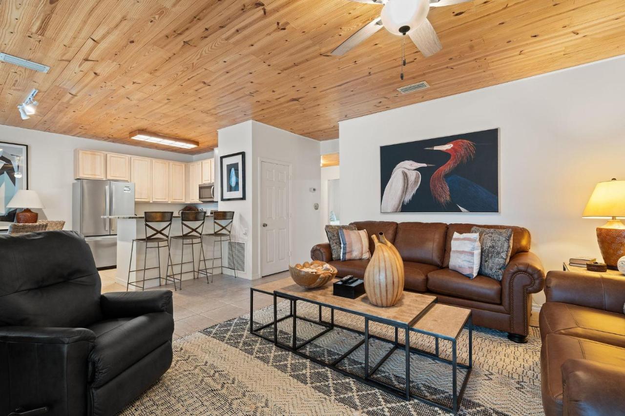 Charter Landing A7 - B&B Orange Beach