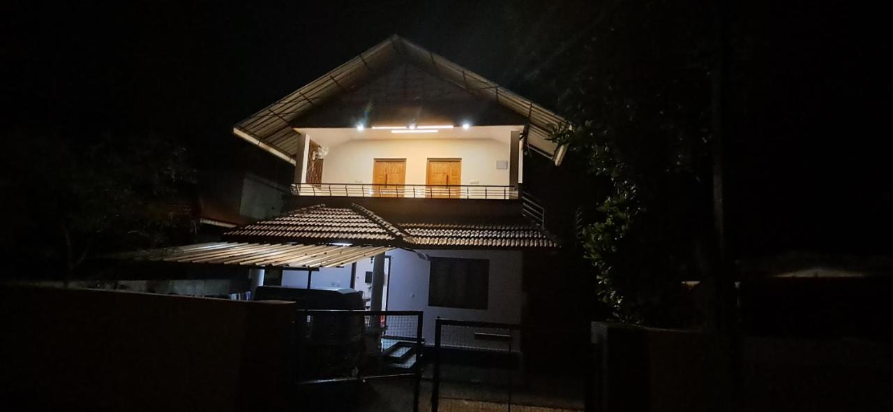 Nickiesnest munroe island kollam - B&B Munroe Island