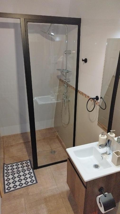 Tiny Home El descanso del Pescador - Bed and Breakfast Puerto Cisnes