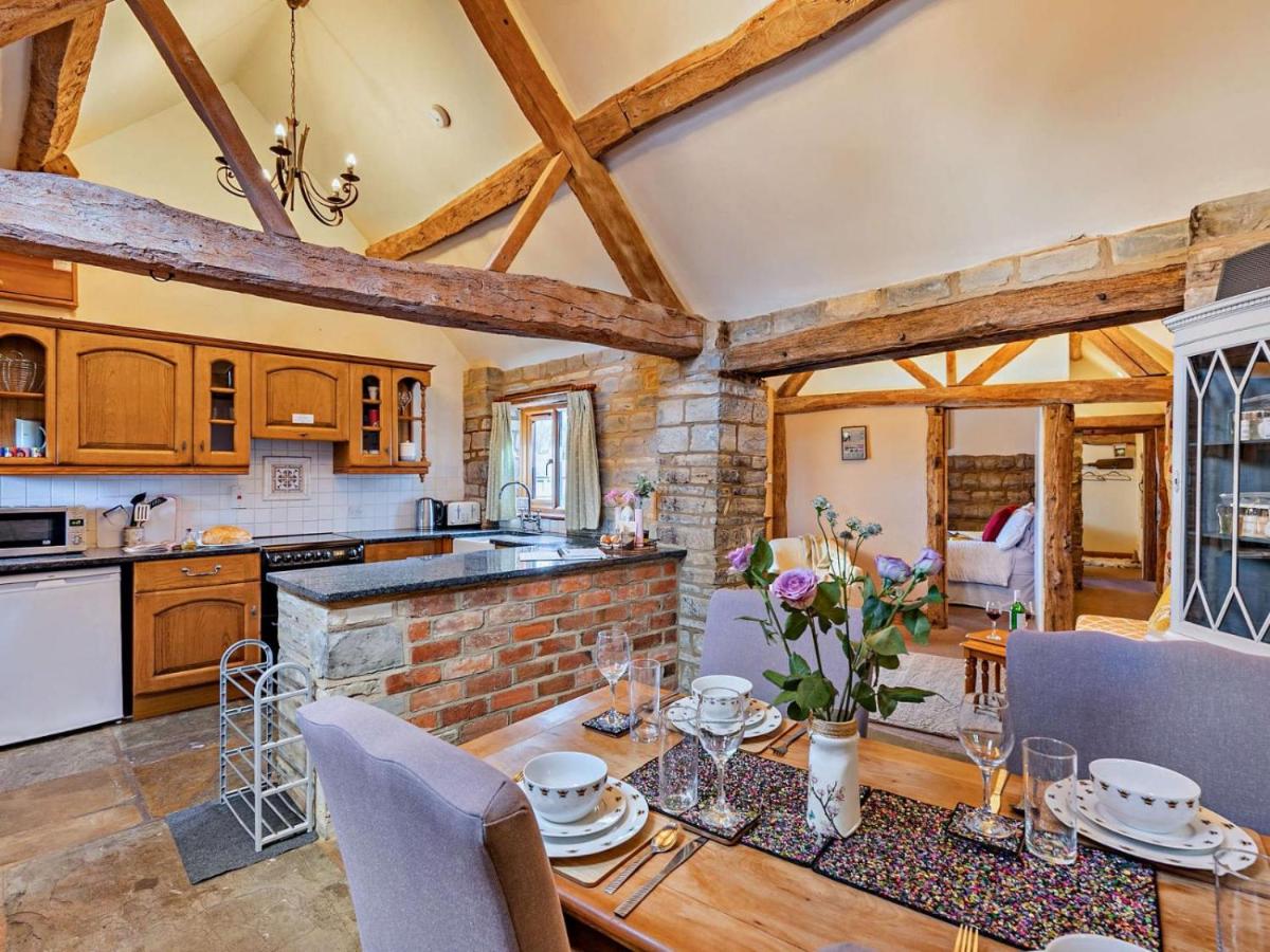 The Cow Shed - farm cottage close to Stratford - B&B Temple Grafton