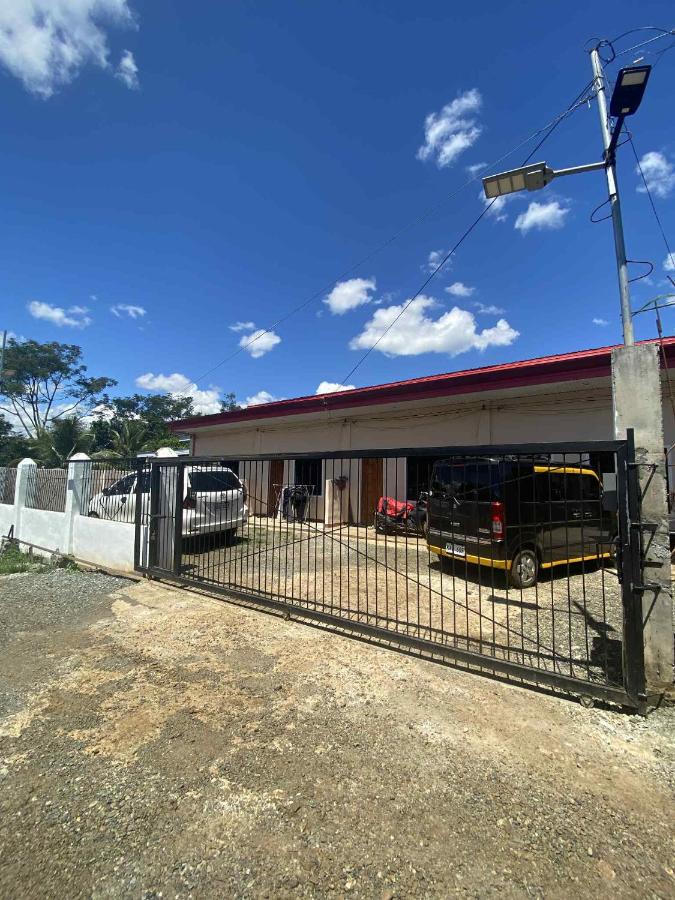 Mr Home Stays Valencia City Bukidnon - B&B NIA Valencia