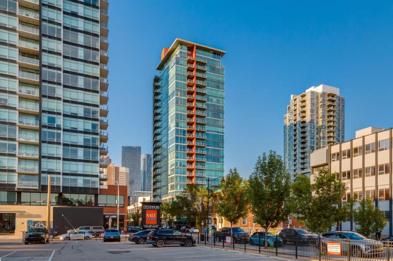 2Bed DT-Mountain & Skyline Views- Colours 1st-BMO - B&B Calgary