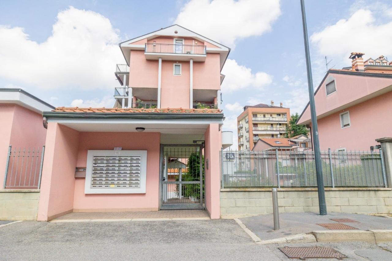 Co&Mo appartamento a 16 minuti da Duomo - B&B Milan