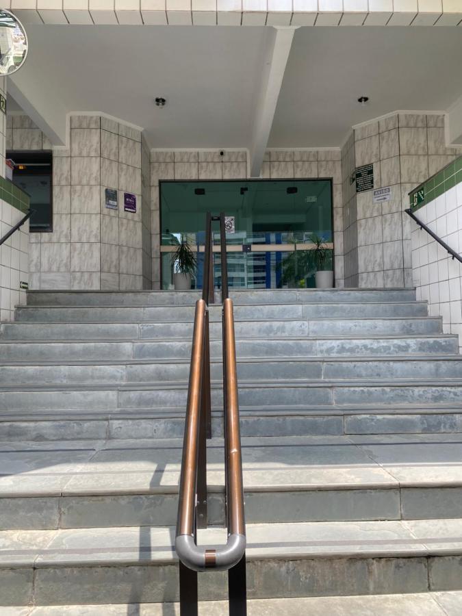 Apto até 6 pessoas -PG Aviação - 150mts e 1 vaga - Chambres d’hôtes Praia Grande