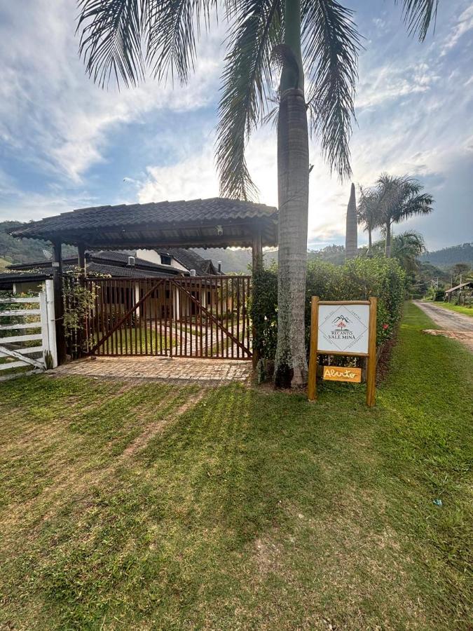Recanto Vale Minã - B&B Lavrinhas