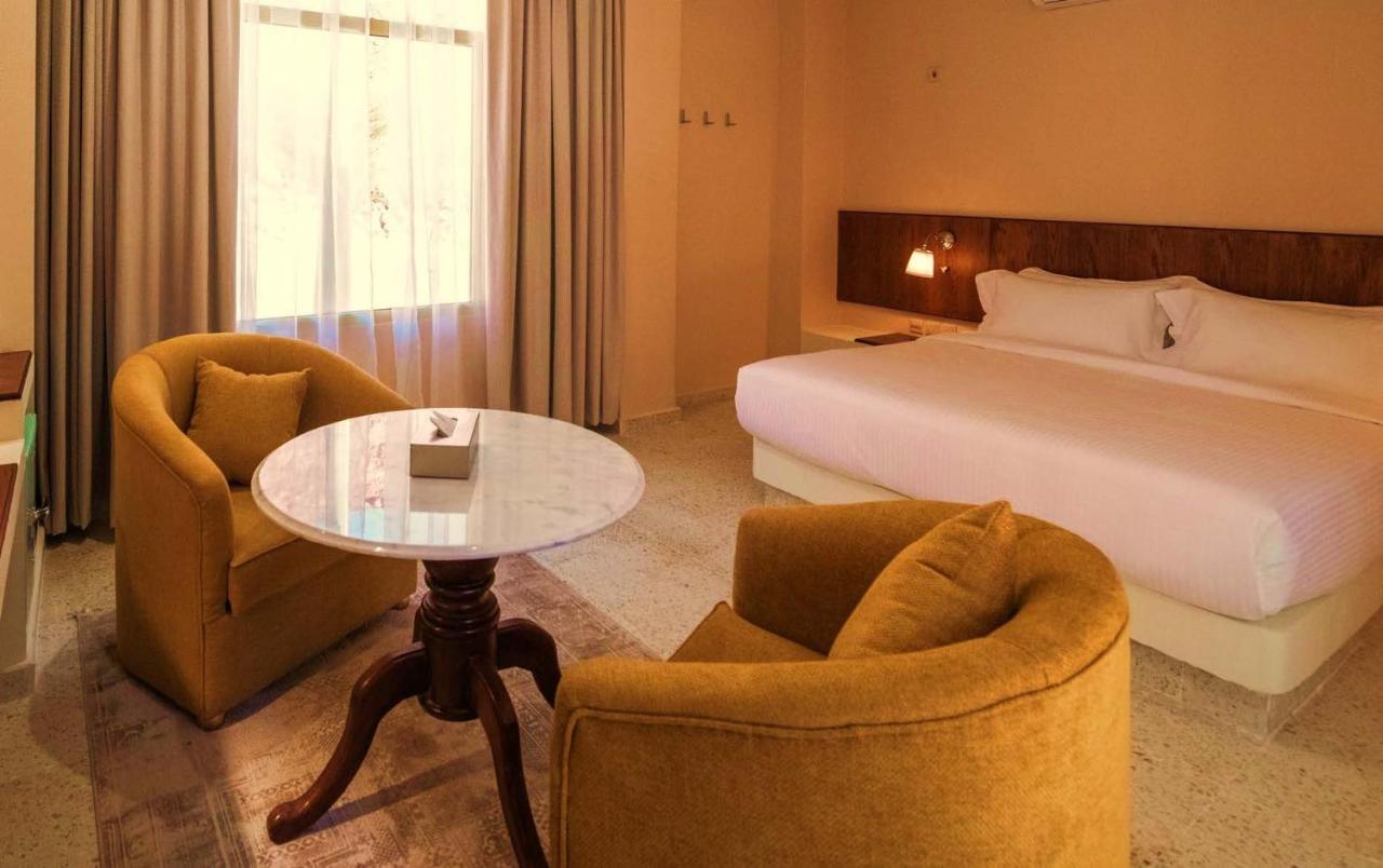 Chambre Lit King-Size - Vue sur Montagne