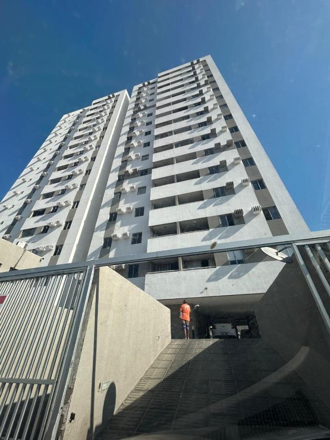 Apartamento mobiliado com excelente localização em Maceió - Bed and Breakfast Maceió