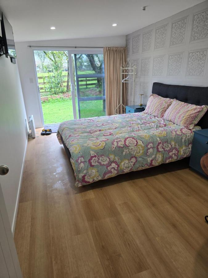 Cold Ebb Mountain View Homestay - B&B Midhirst
