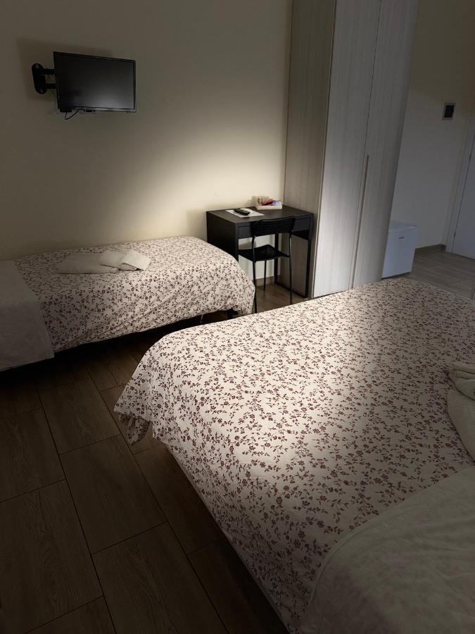 Dreibettzimmer mit eigenem Bad