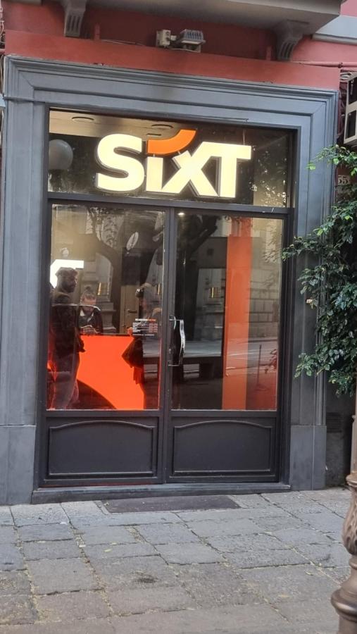 Bed morelli 49 , chiaia - Ferienwohnung Neapel