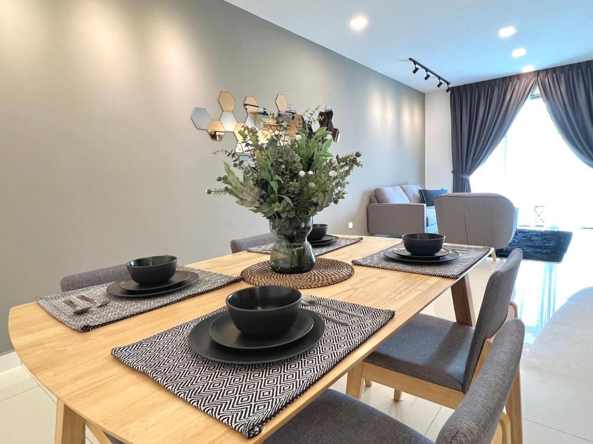 Deluxe Doppel-/Zweibettzimmer mit Balkon