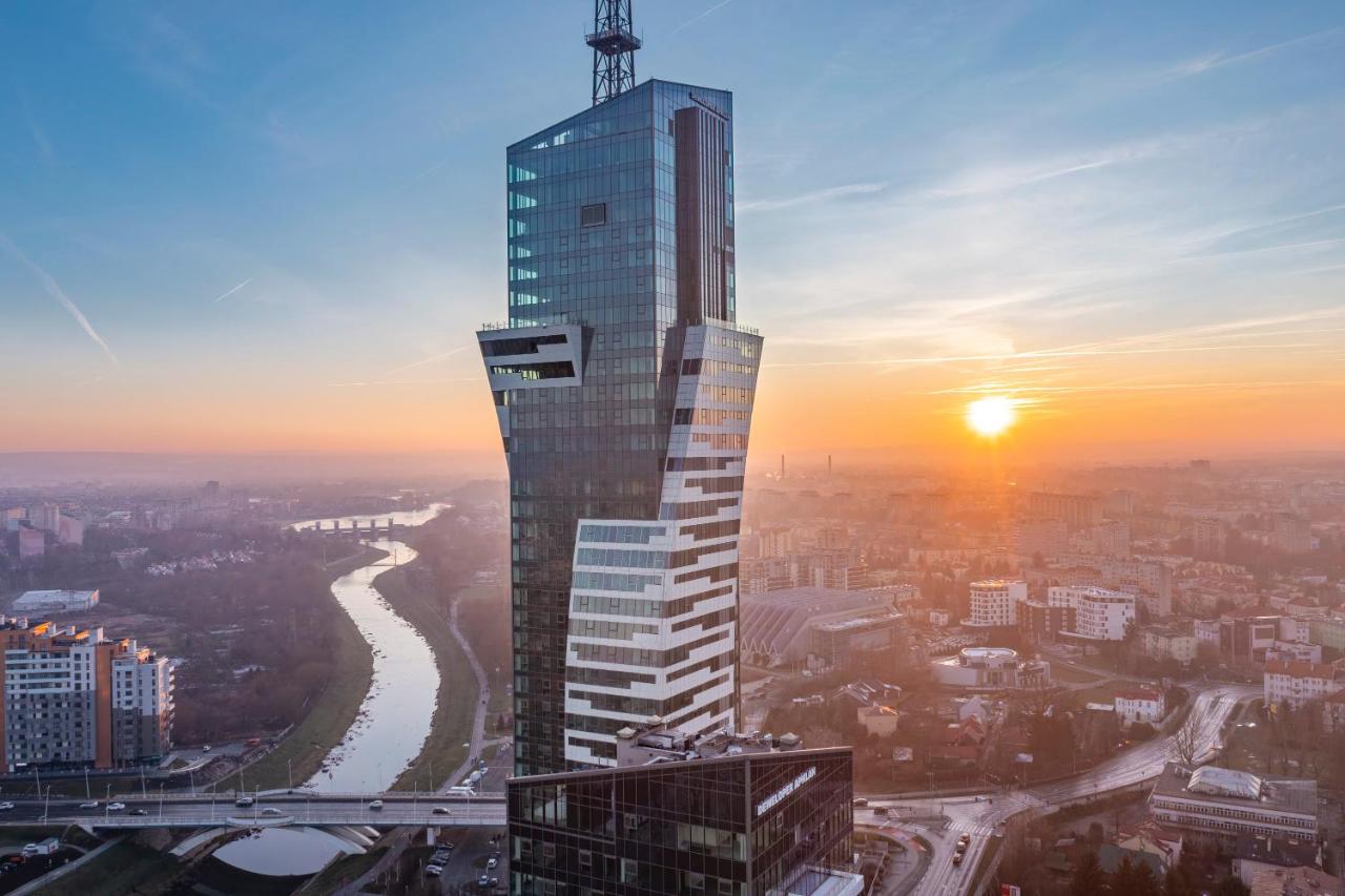 OLSZYNKI PARK 2- High-End Luxury Apartment with View, City Centre by StayNest - B&B Rzeszów