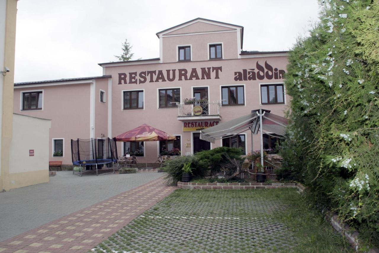Penzion Aladdin - B&B