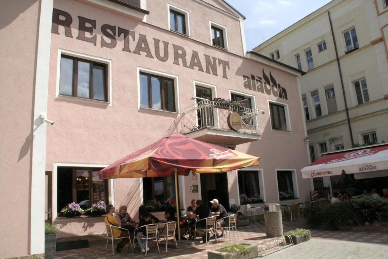 Penzion Aladdin - B&B Teplice