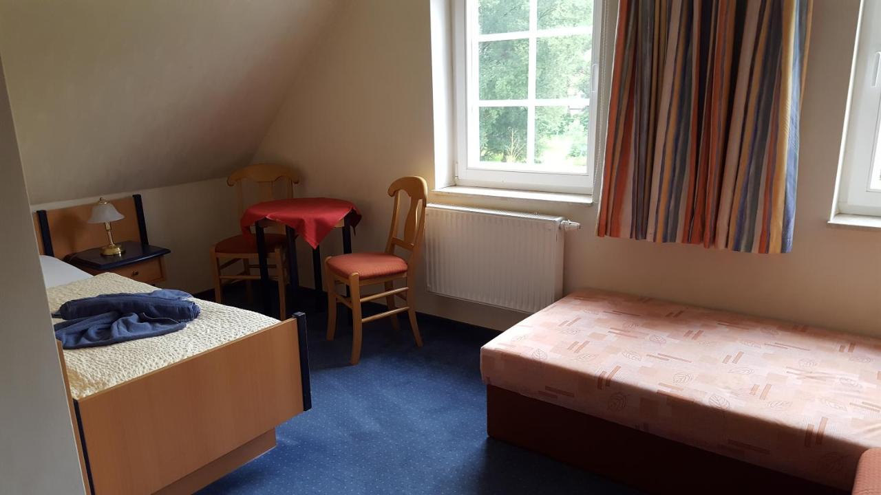 Standard Twin Room with Sofa