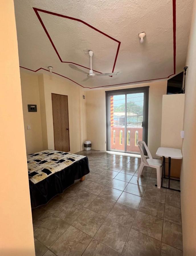 Hostal Color Inn - B&B Santo Domingo Tehuantepec