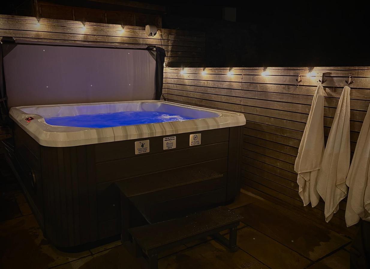 The Old Cottage Bakery - B&B Lyme Regis