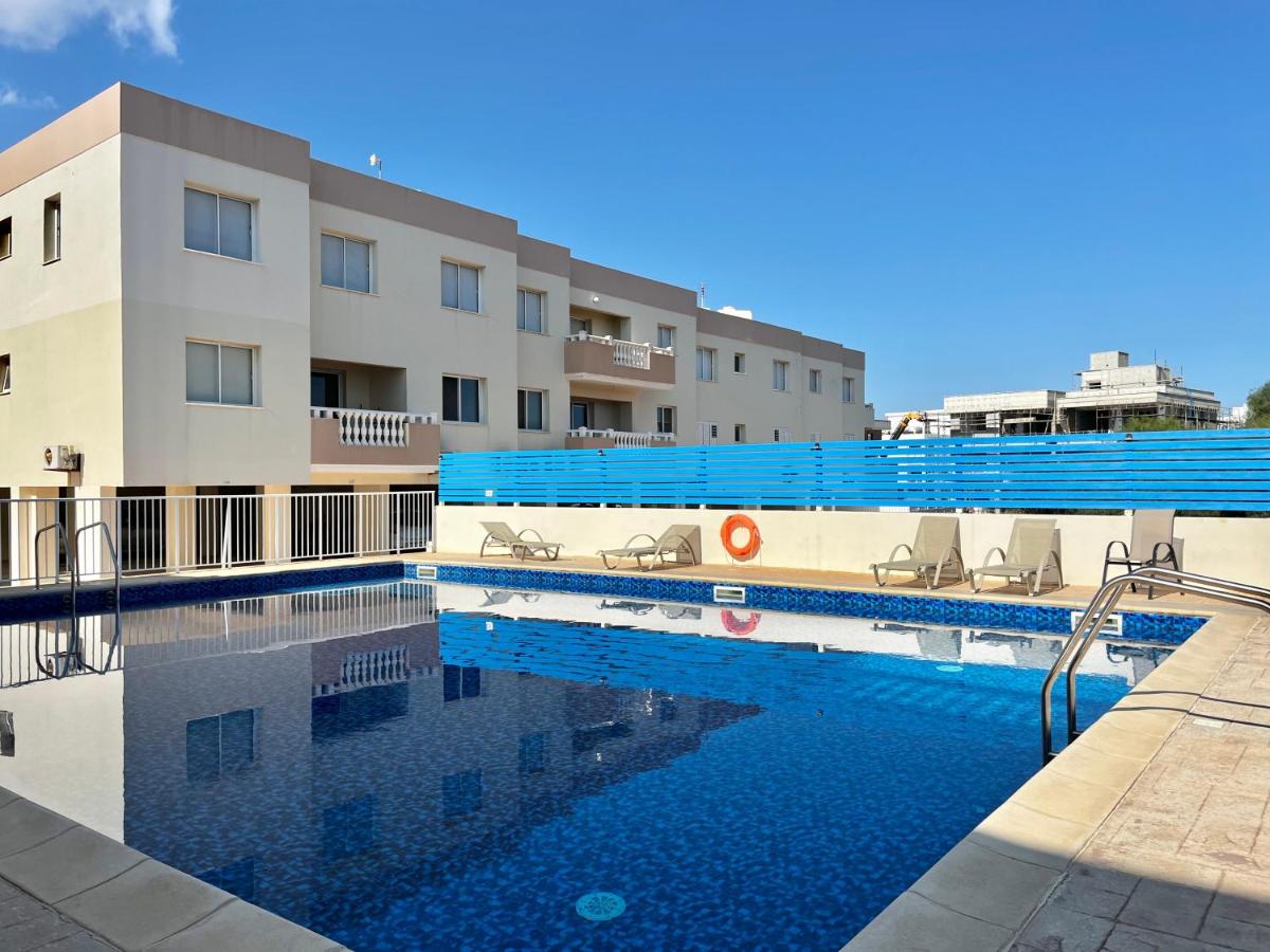 STAY Paradise Apartment - Chambres d'hôtes Protaras