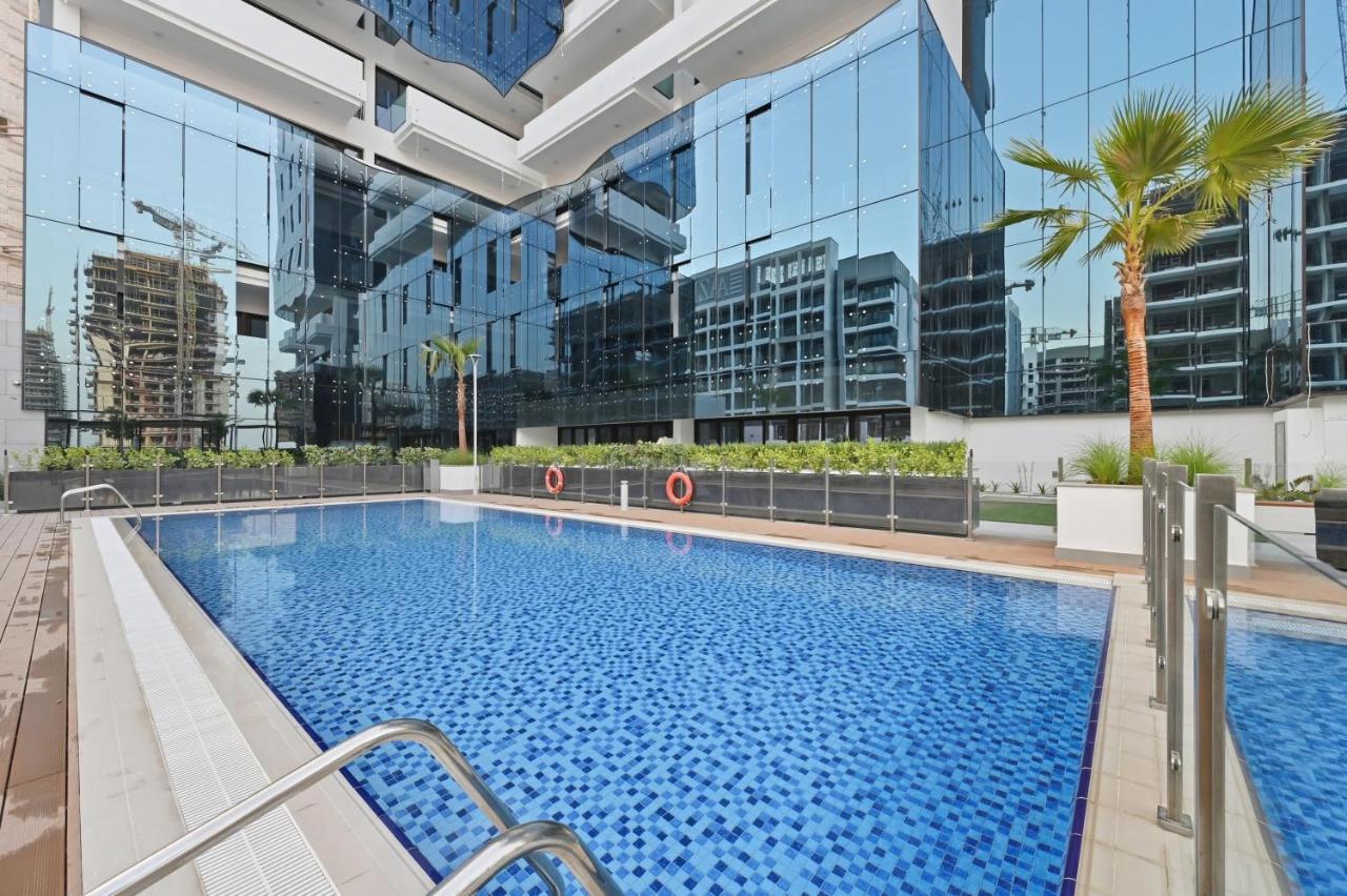 Studio Apartment with Queen Bed