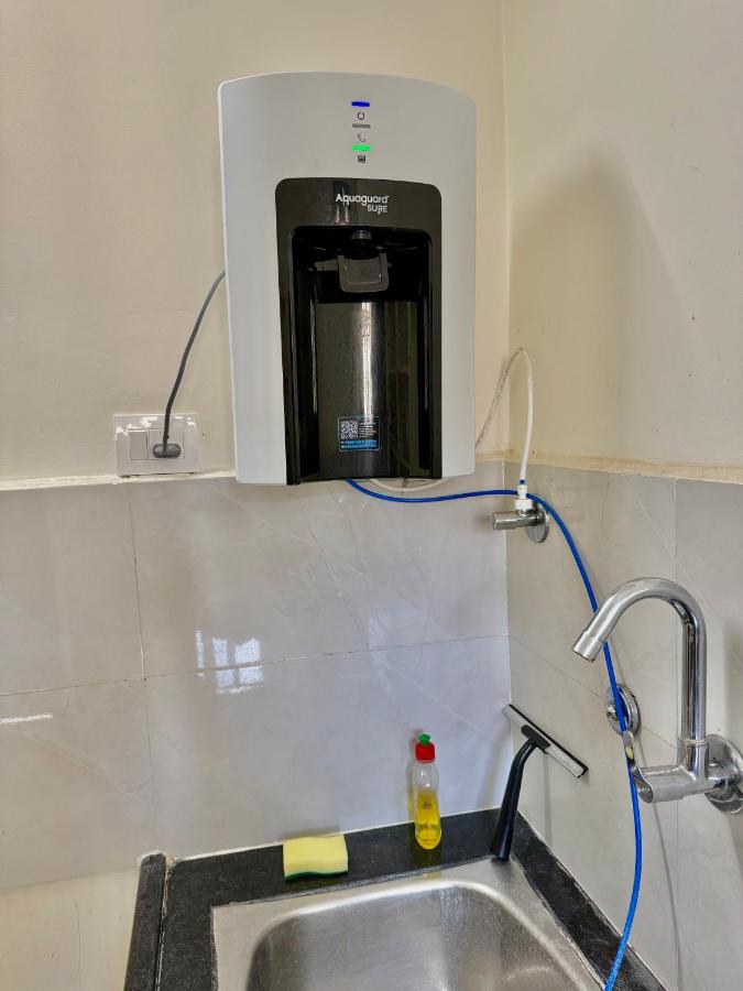 Mee Homes Family Fully Furnished 2BHK in Madhapur - B&B Hyderabad