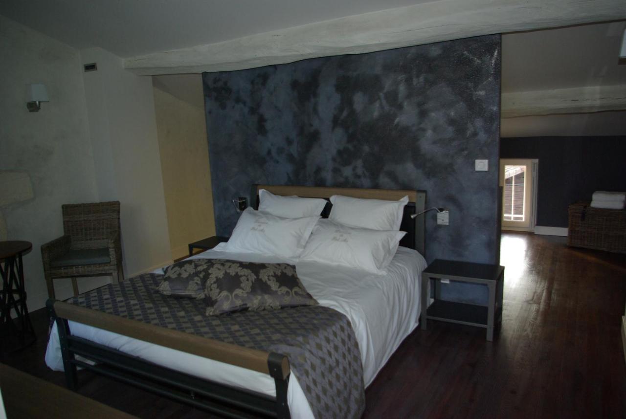 Deluxe Double Room with Bath and Shower " Flaveurs"
