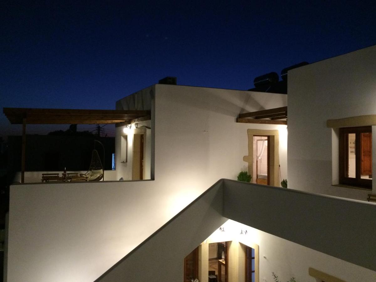 Apocalypsis Houses - B&B