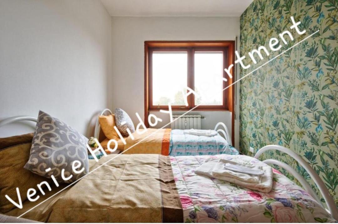 Budget Tweepersoonskamer met 2 Aparte Bedden