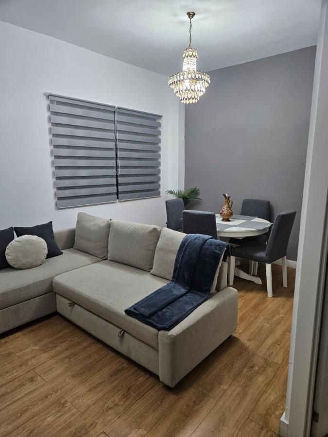 VOLPI MAZZO - Bed and Breakfast Madrid