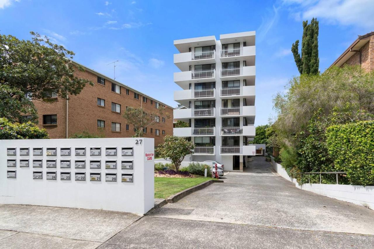 Blue Mile Escape - Walk to Wollongong Beach and Shops - Chambres d'hôtes Wollongong