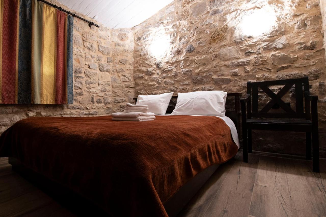 Rohami - B&B Kaléntzi