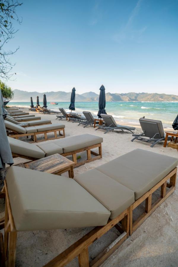 Mowies On The Beach - Bed and Breakfast Gili Air