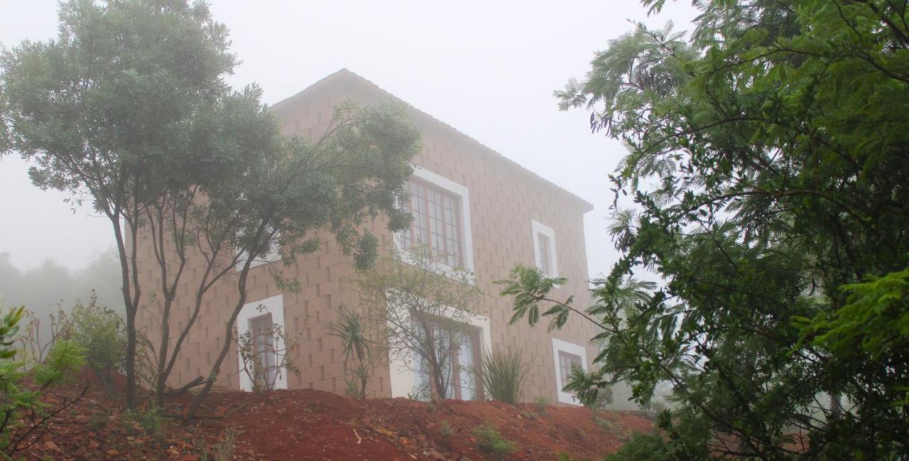 Oppiberg Cottage with River View - Ferienwohnung Hartbeespoort