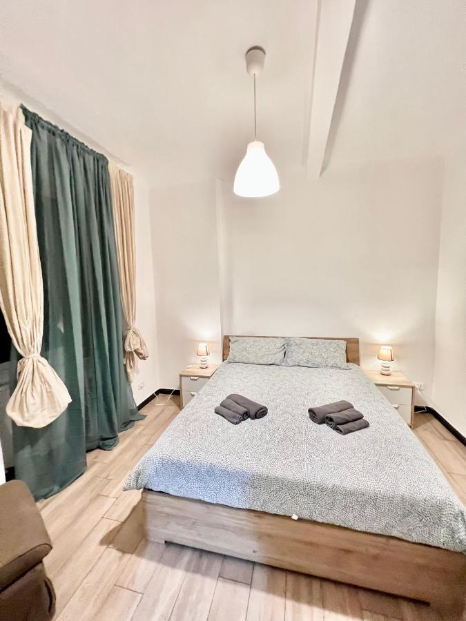 Stazione Principe Miramare Apartment Genova - B&B Genova