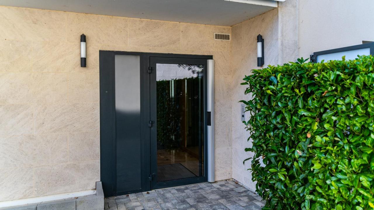 Appart Confort Max 6 Personnes Parking Gratuit - B&B Dijon