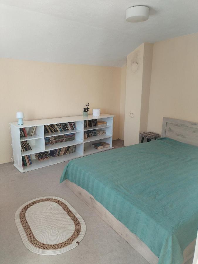 Вила "до Гората" - Chambres d’hôtes Tsarkvishte