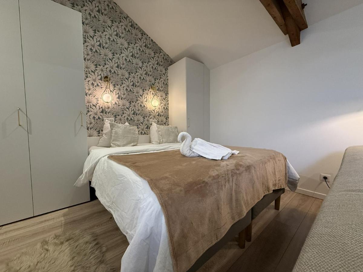 Petite Merveille sous les toits - B&B Digione