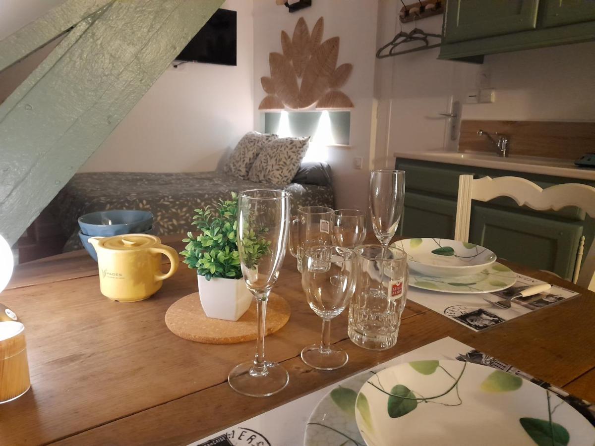 L'ALBIZIA à 20m de la plage 3ème etage, rénové, 2 personnes et animaux - wifi - B&B Mers-les-Bains