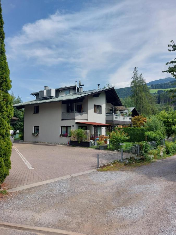 Zoe's Ferienwohnung - B&B Tulfes